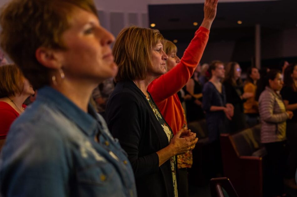 COVENANT HOOD RIVER WORSHIP