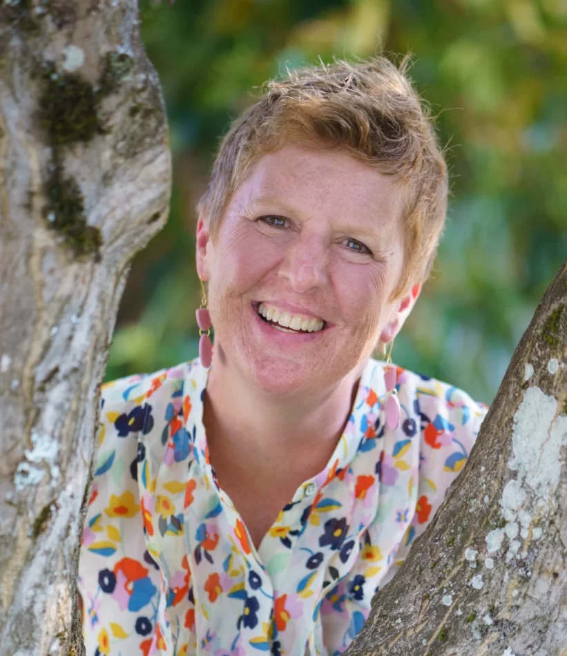 COVENANT HOOD RIVER CHURCH ANGELIQUE GARRETT KINGDOM KIDZ DIRECTOR